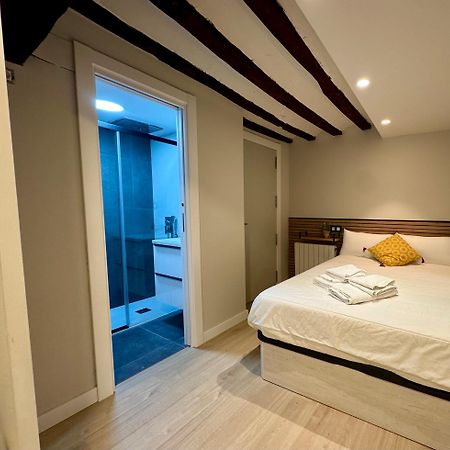 El Oasis De La Estafeta Apartman Pamplona Kültér fotó