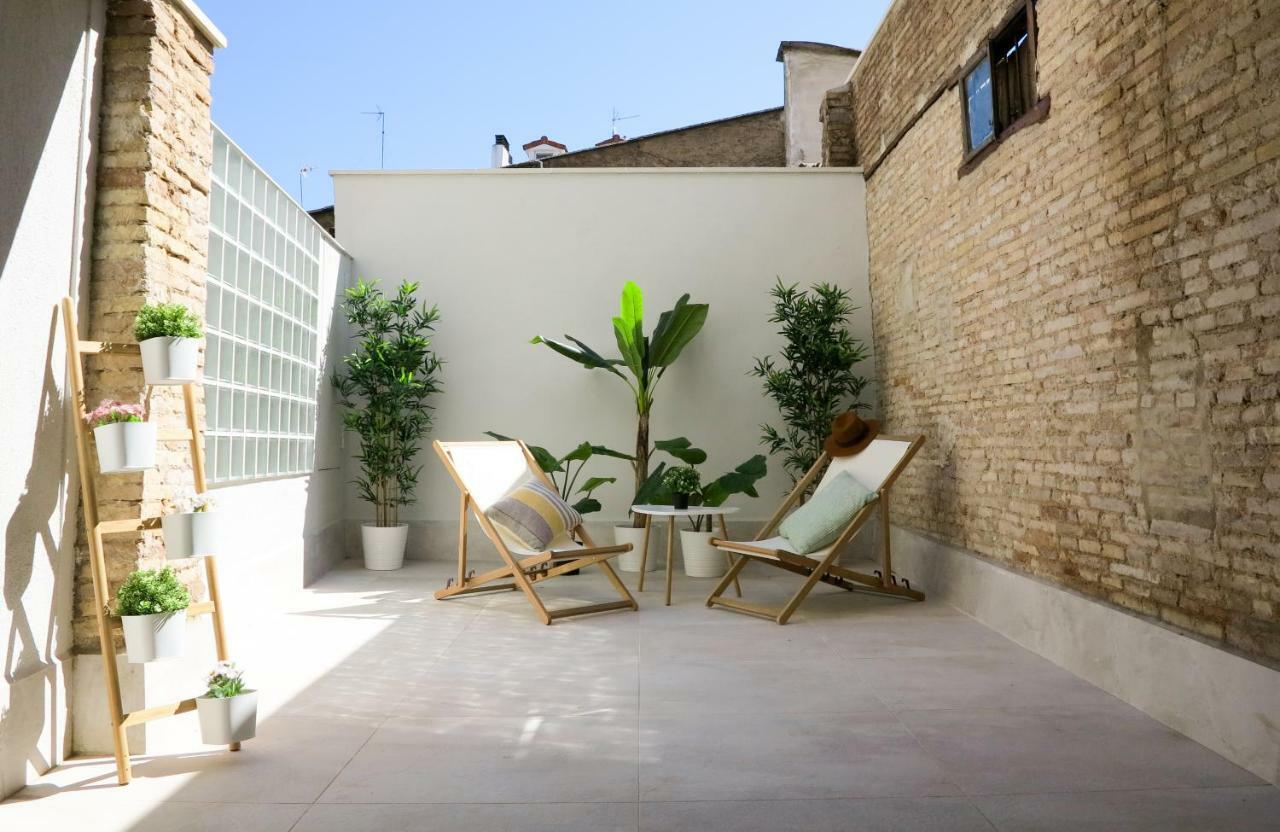 El Oasis De La Estafeta Apartman Pamplona Kültér fotó