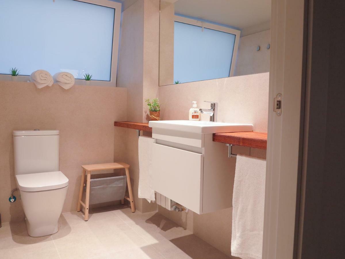 El Oasis De La Estafeta Apartman Pamplona Kültér fotó